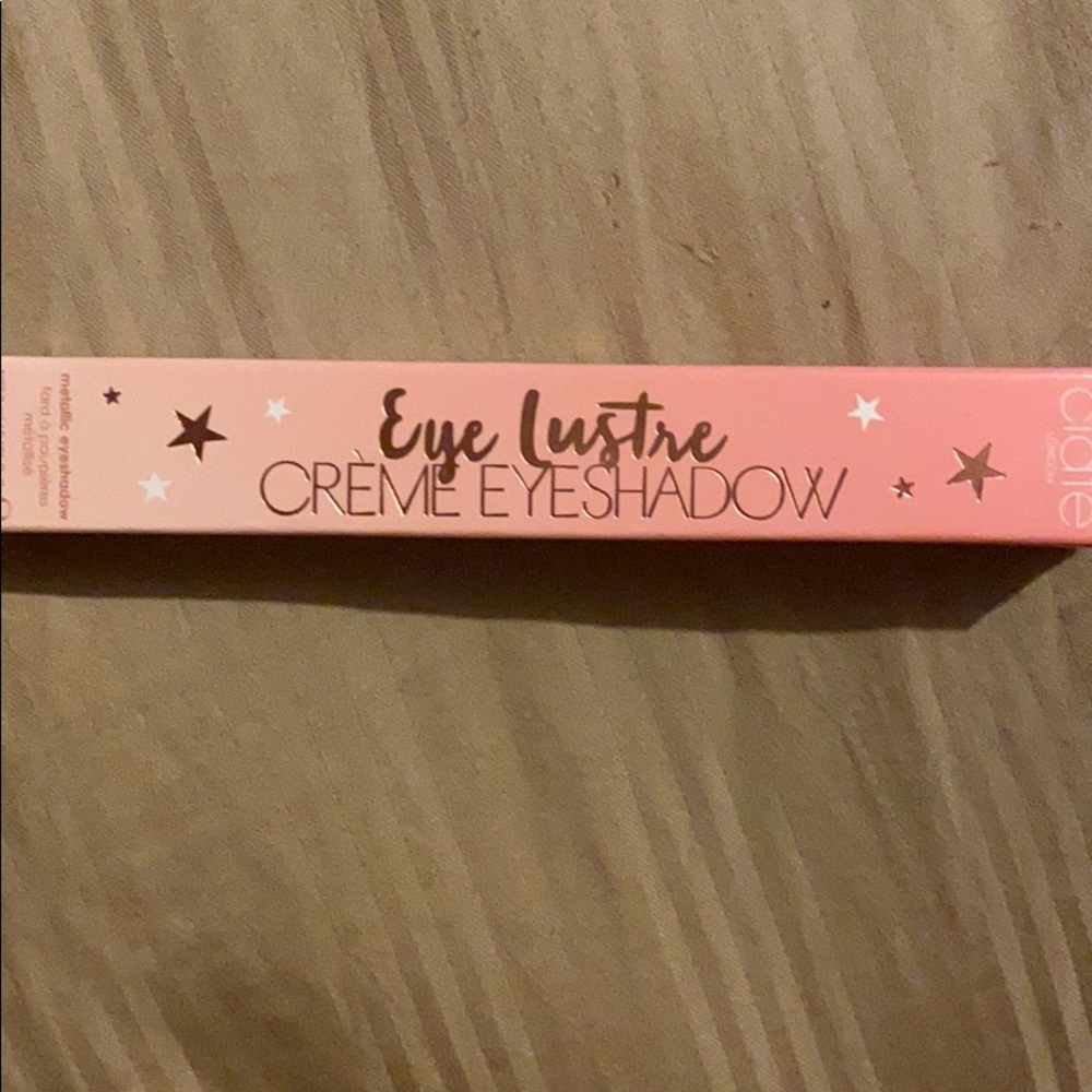 Creme eyeshadow